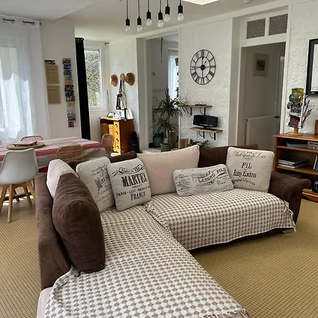 La Maison De Juju Feriehus Lacave (Lot)