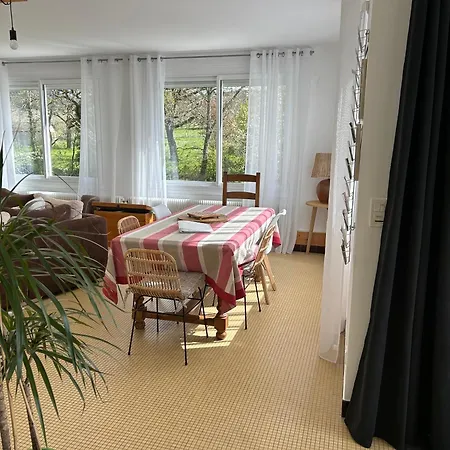 La Maison De Juju * Lacave