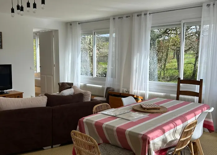 La Maison De Juju Nyaraló *